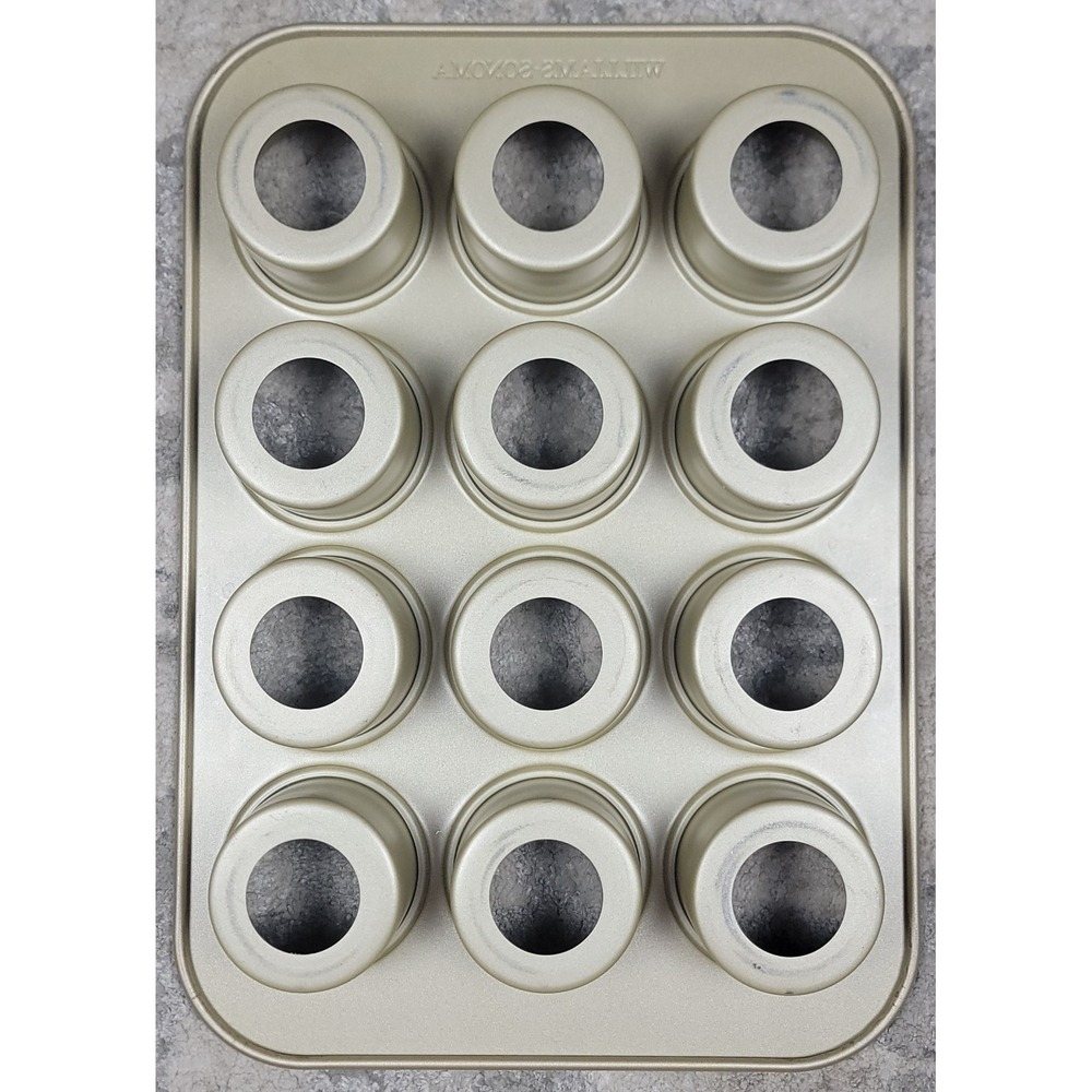 Williams-Sonoma Goldtouch Pro Nonstick‎ Cupcake/ Muffin Pan 12 Well - Picture 4 of 4